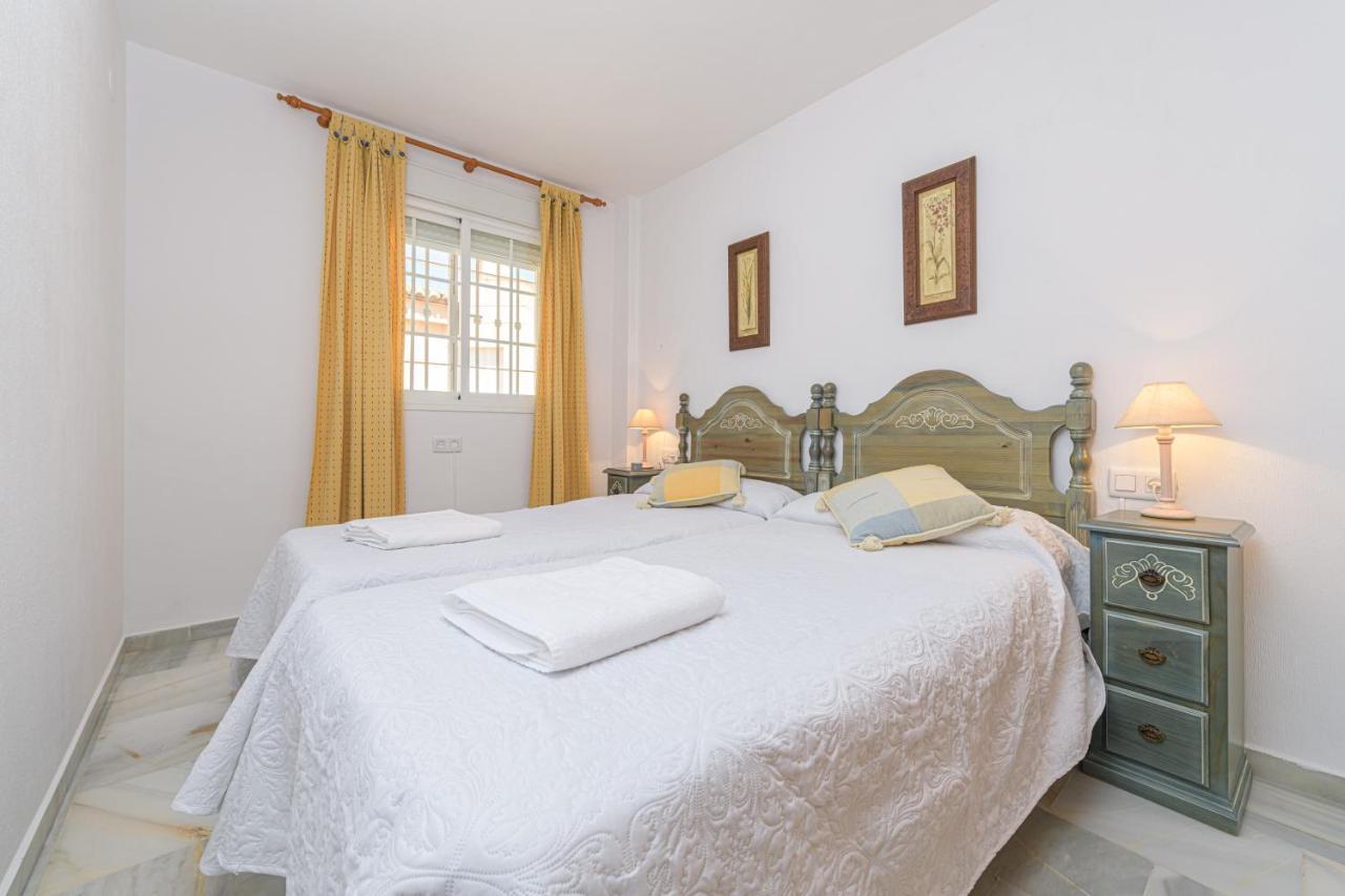 Wintowinrentals Very Close To The Beach, Pool & Free Parking Vakantiehuis